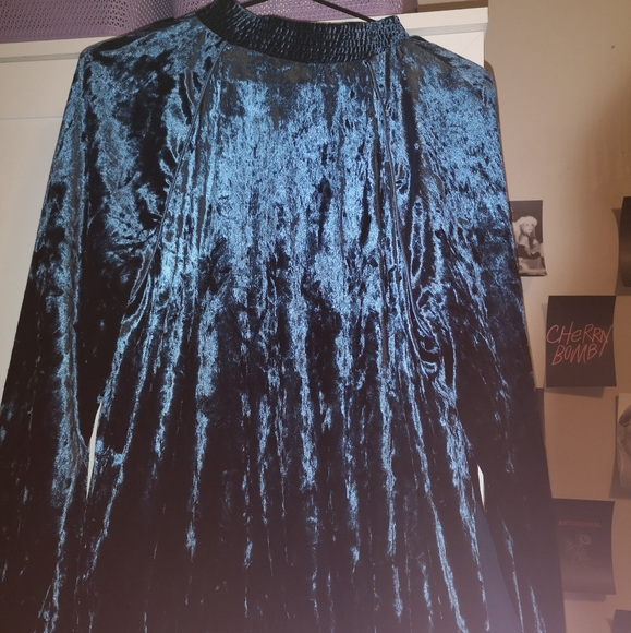 Velvet jacket - Picture 3 of 4